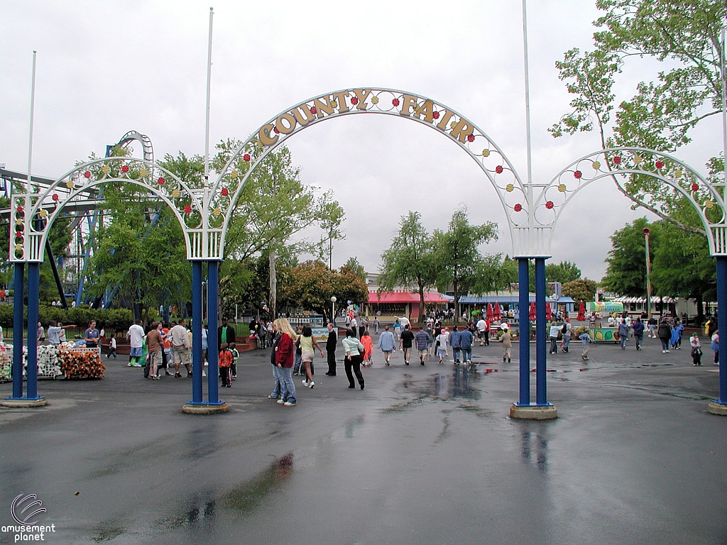 Carowinds