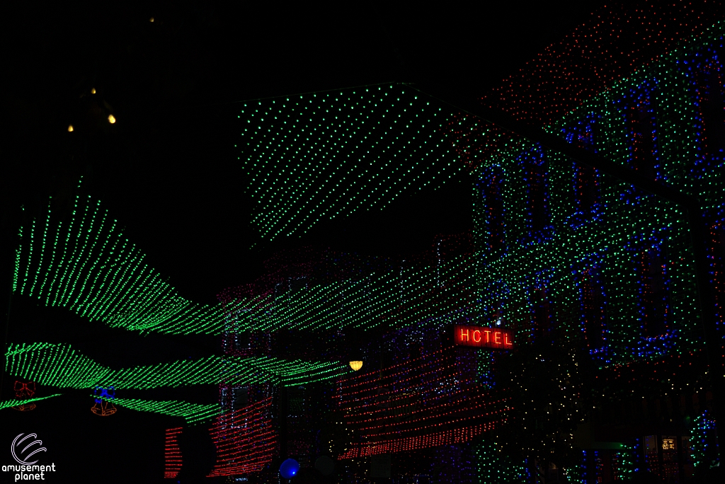 Osborne Family Spectacle of Dancing Lights