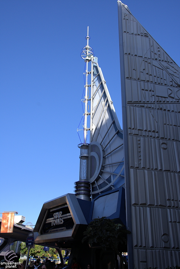 Star Tours - The Adventures Continue