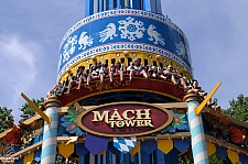 Mäch Tower